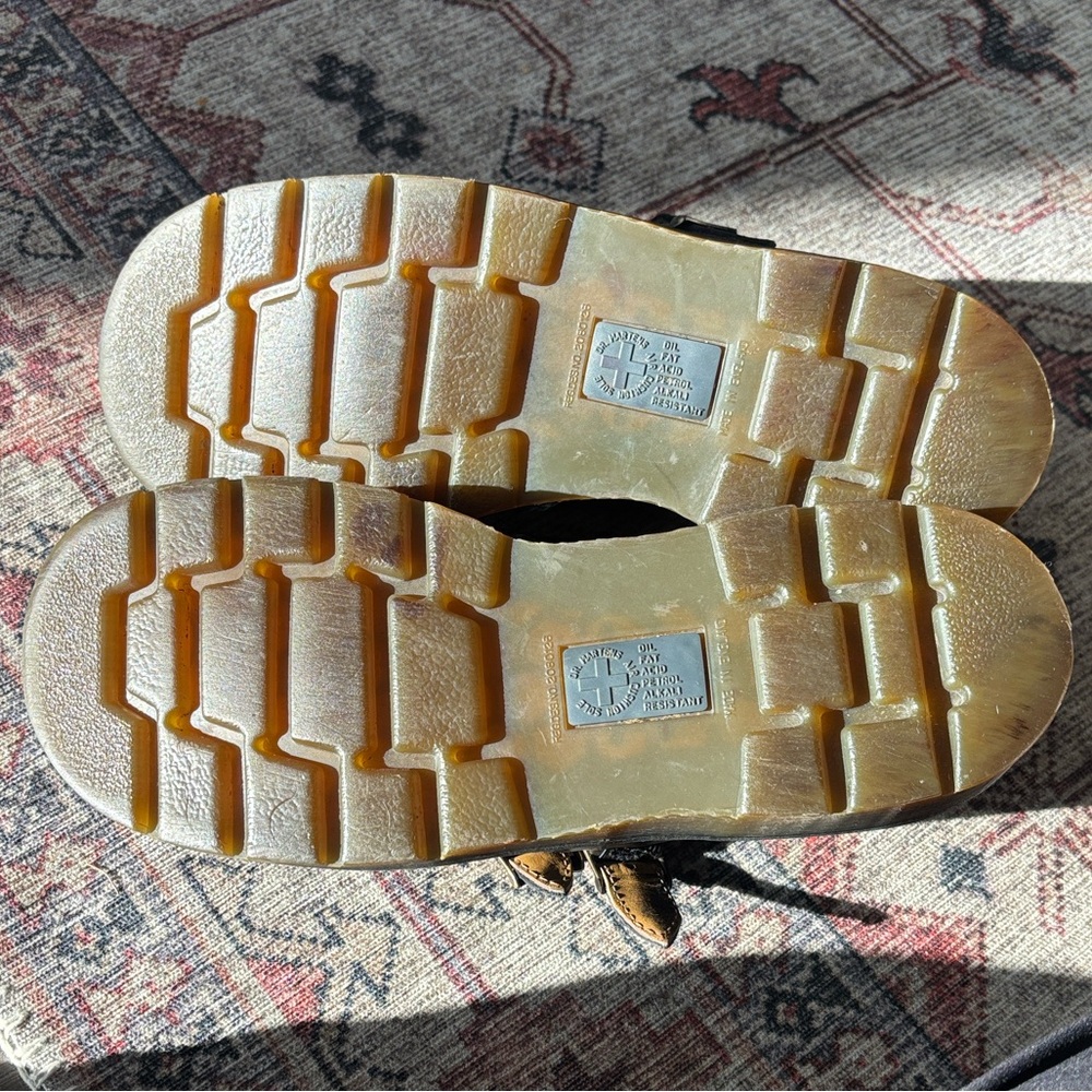 Vintage Made in England Dr. Martens Mary Jane’s - Black Leather Double Buckle - Picture 8 of 10